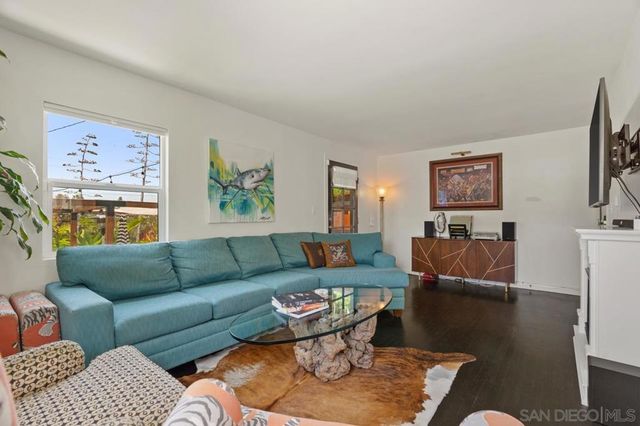 762 Cerro Gordo, San Diego, CA 92102