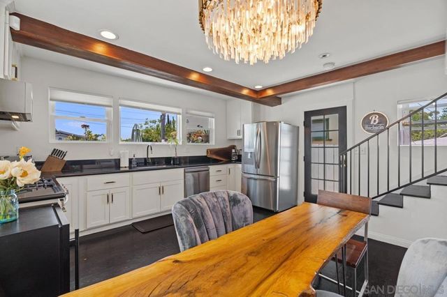 762 Cerro Gordo, San Diego, CA 92102