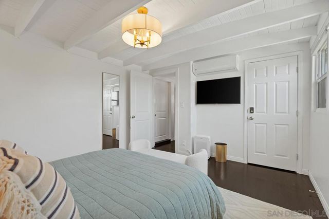 762 Cerro Gordo, San Diego, CA 92102