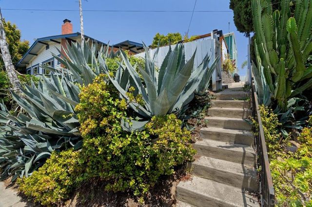 762 Cerro Gordo, San Diego, CA 92102