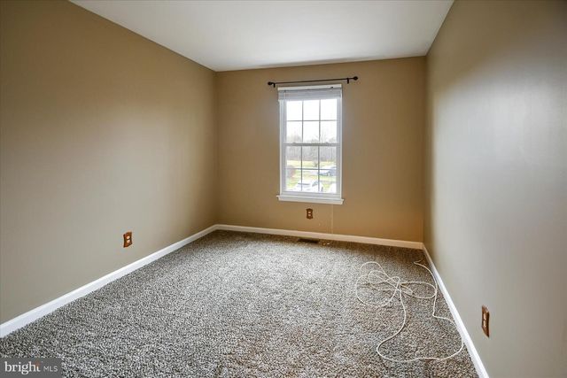 557 BROXTON CT, Harleysville, PA 19438