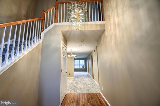 557 BROXTON CT, Harleysville, PA 19438