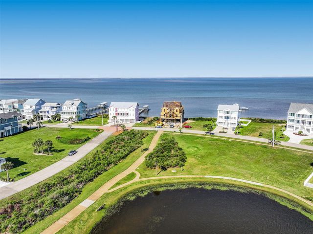 26627 Bay Water Drive, Galveston, TX 77554