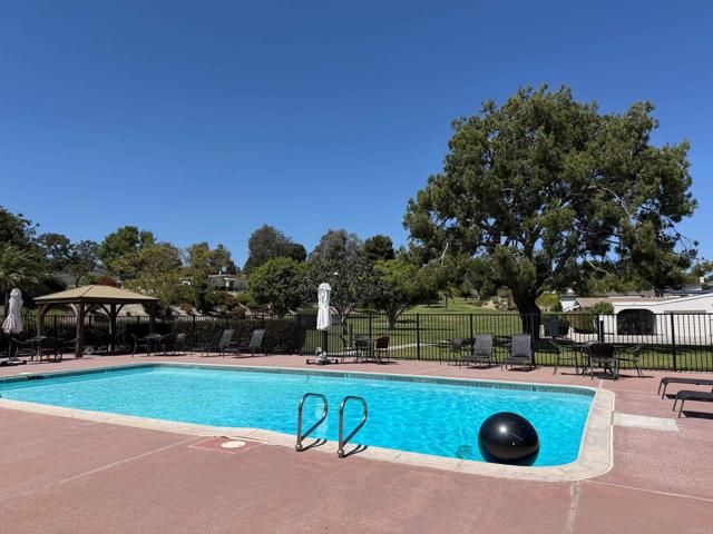 3738 Hickory Way, Oceanside, CA 92057