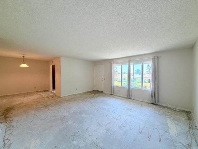 3738 Hickory Way, Oceanside, CA 92057