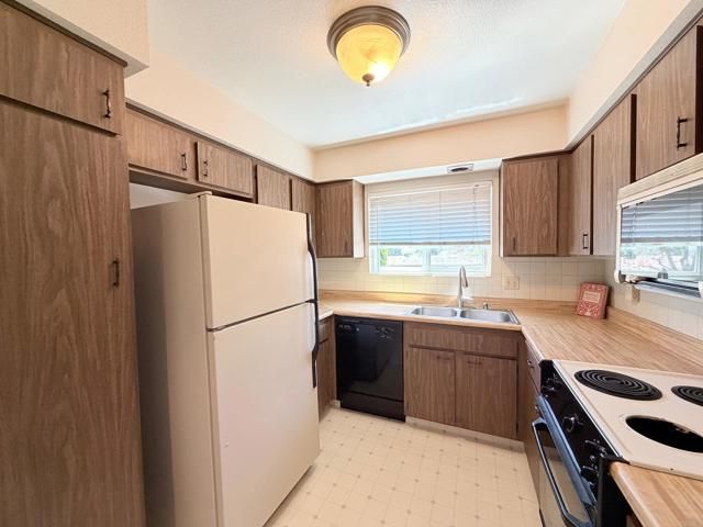 3738 Hickory Way, Oceanside, CA 92057