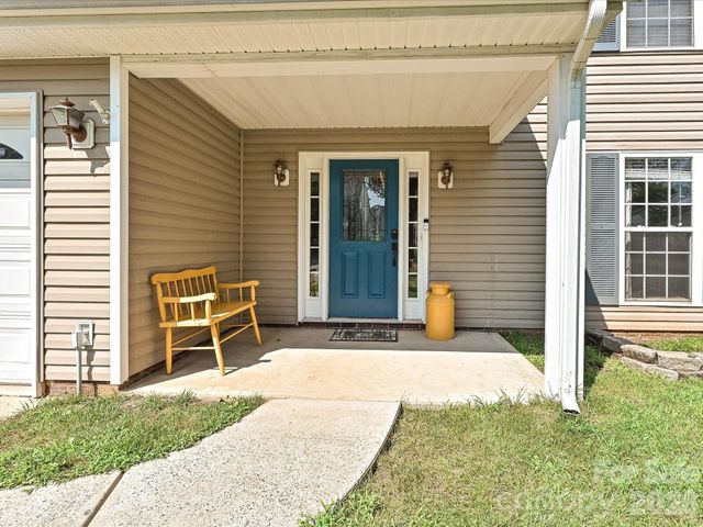 126 Rusty Nail Drive, Mooresville, NC 28115