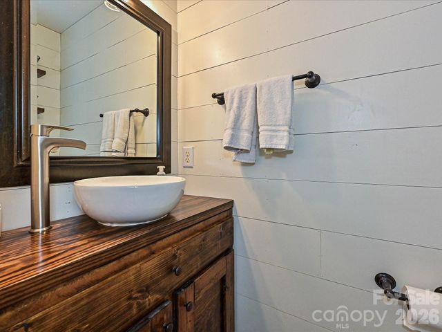 126 Rusty Nail Drive, Mooresville, NC 28115