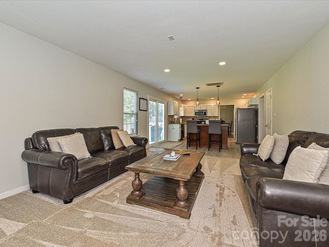 126 Rusty Nail Drive, Mooresville, NC 28115