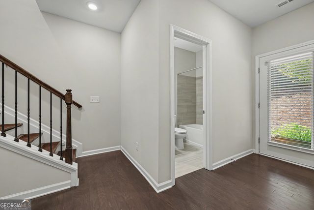 385 Provenance Drive, Sandy Springs, GA 30328