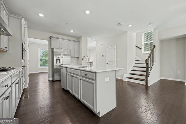 385 Provenance Drive, Sandy Springs, GA 30328