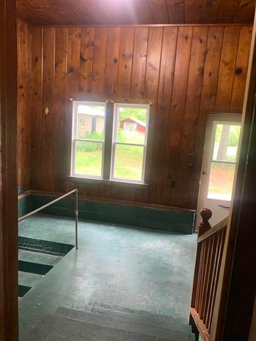 544 S M-18 Street, Gladwin, MI 48624