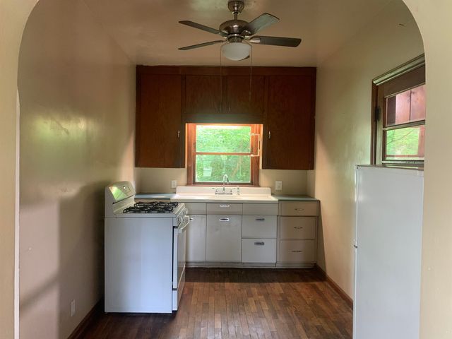 544 S M-18 Street, Gladwin, MI 48624