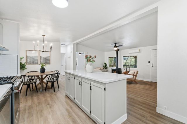 40089 John West Road, Oakhurst, CA 93644