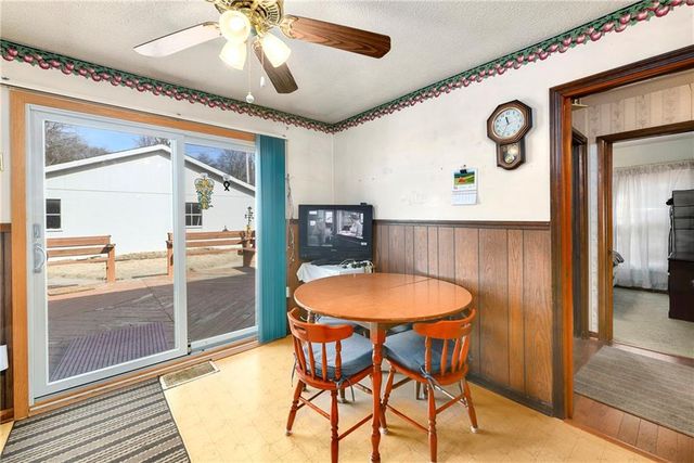 1300 Cherokee Street, Leavenworth, KS 66048