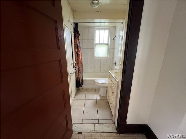 110 Briscoe Avenue, Buffalo, NY 14211