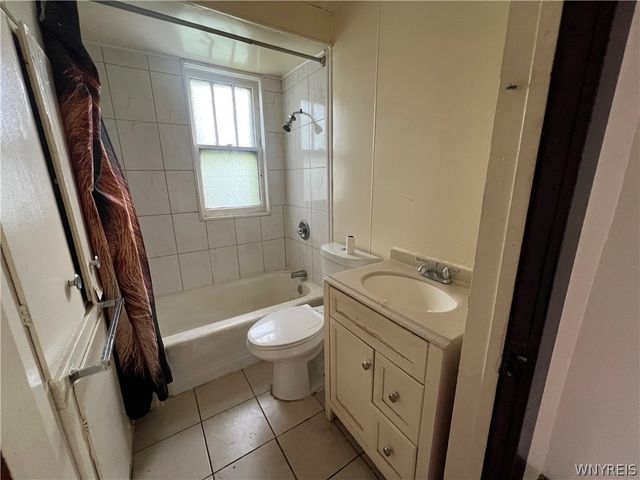 110 Briscoe Avenue, Buffalo, NY 14211