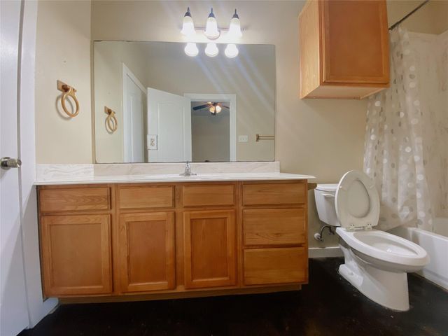 3123 Molly Drive, Huntsville, TX 77340