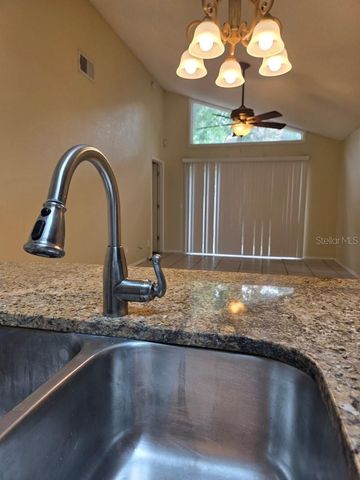 1219 PIN OAK DR, Apopka, FL 32703