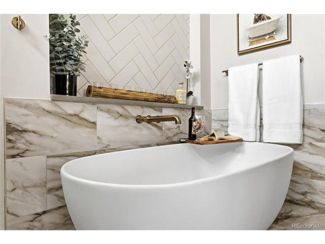 10201 Inspiration Dr, Parker, CO 80138