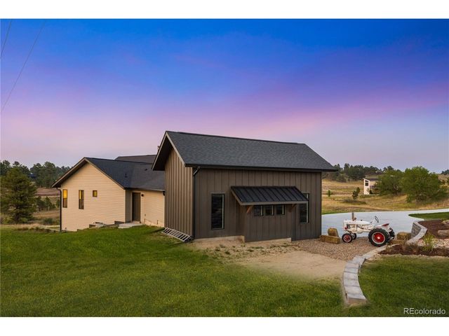 10201 Inspiration Dr, Parker, CO 80138