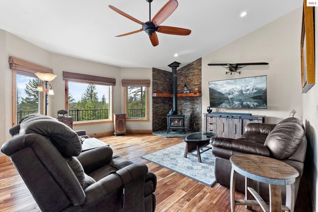 422 Lightning Peak Rd, Sandpoint, ID 83864 photo 18