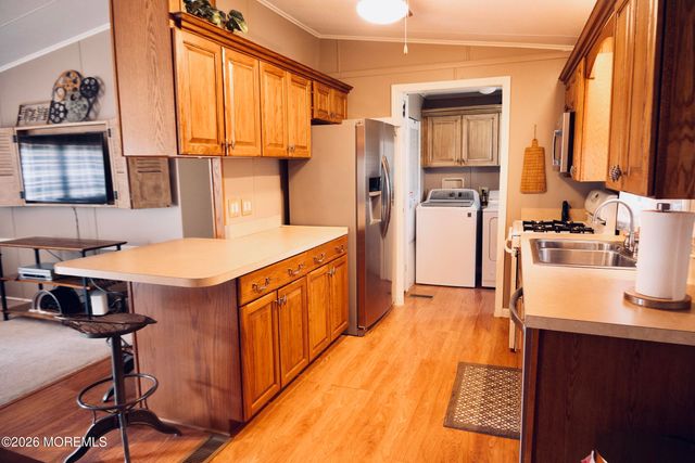 123 Briarwood Court, Whiting, NJ 08759
