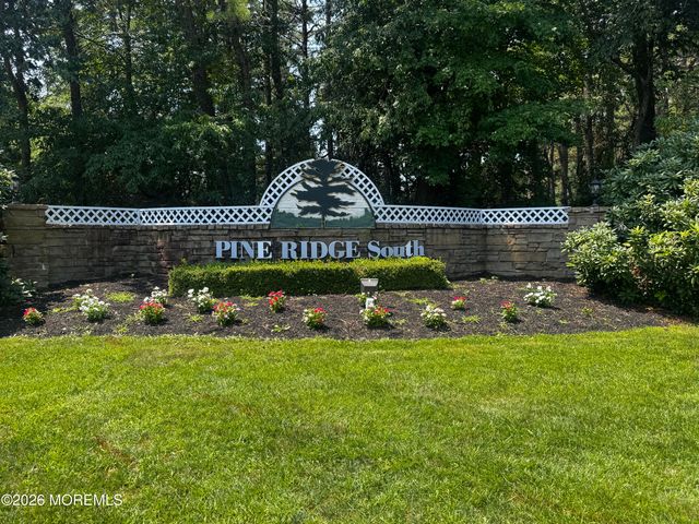 123 Briarwood Court, Whiting, NJ 08759