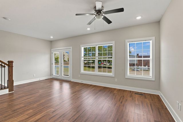 421 Elysian Fields Rd Apt 4, Nashville, TN 37211