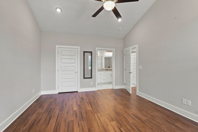 421 Elysian Fields Rd Apt 4, Nashville, TN 37211