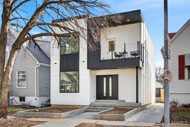 4140 Burgen Avenue, St Louis, MO 63116