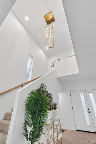 4140 Burgen Avenue, St Louis, MO 63116