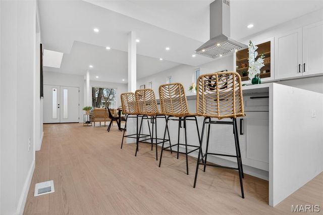 4140 Burgen Avenue, St Louis, MO 63116