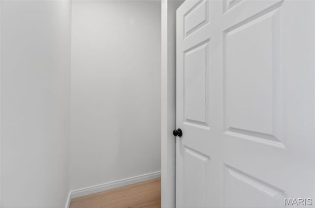 4140 Burgen Avenue, St Louis, MO 63116