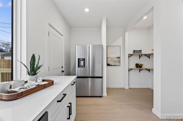 4140 Burgen Avenue, St Louis, MO 63116