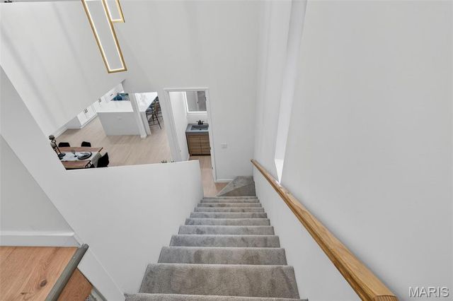 4140 Burgen Avenue, St Louis, MO 63116