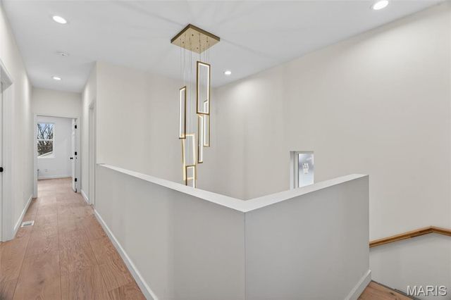 4140 Burgen Avenue, St Louis, MO 63116