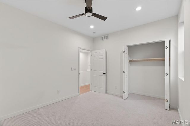 4140 Burgen Avenue, St Louis, MO 63116