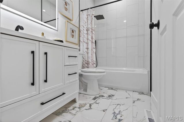 4140 Burgen Avenue, St Louis, MO 63116