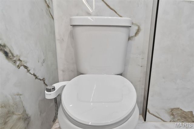 4140 Burgen Avenue, St Louis, MO 63116