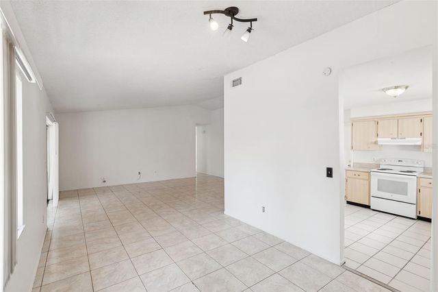 4711 WHITE WILLOW LANE, Orlando, FL 32808