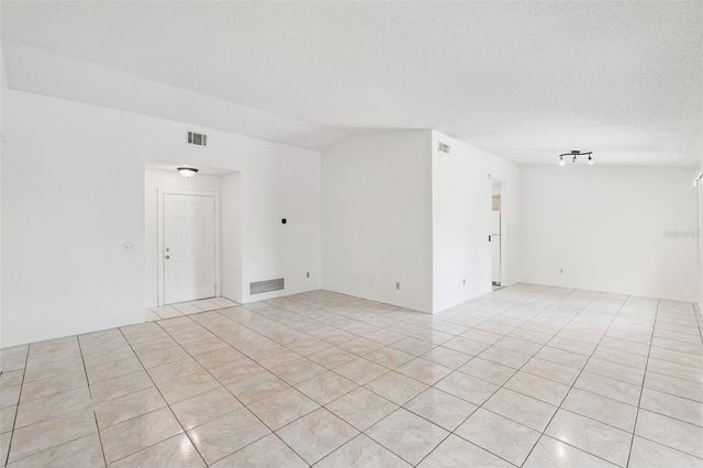 4711 WHITE WILLOW LANE, Orlando, FL 32808