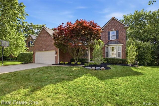 3465 Everett Drive, Rochester Hills, MI 48307