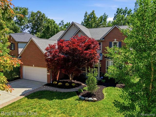 3465 Everett Drive, Rochester Hills, MI 48307