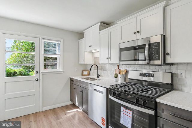 1231 HIGH ST, Lancaster, PA 17603
