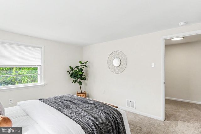 1231 HIGH ST, Lancaster, PA 17603
