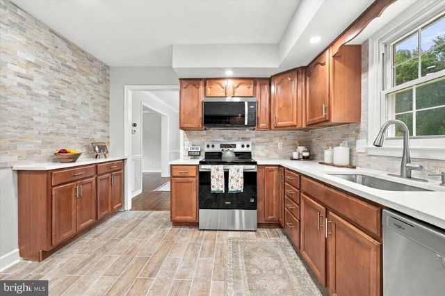 72 BRISTLE CONE DR, Bear, DE 19701