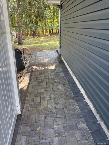 98 Soundview Drive, Port Jefferson, NY 11777