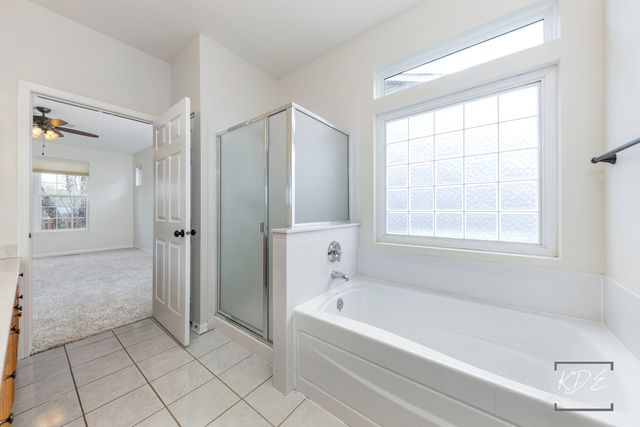 21102 Windsor Lake Way, Crest Hill, IL 60403