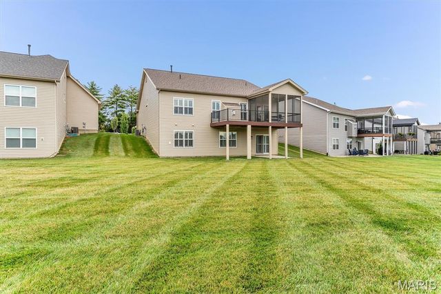 506 Columbia Downs Drive, Lake St Louis, MO 63367